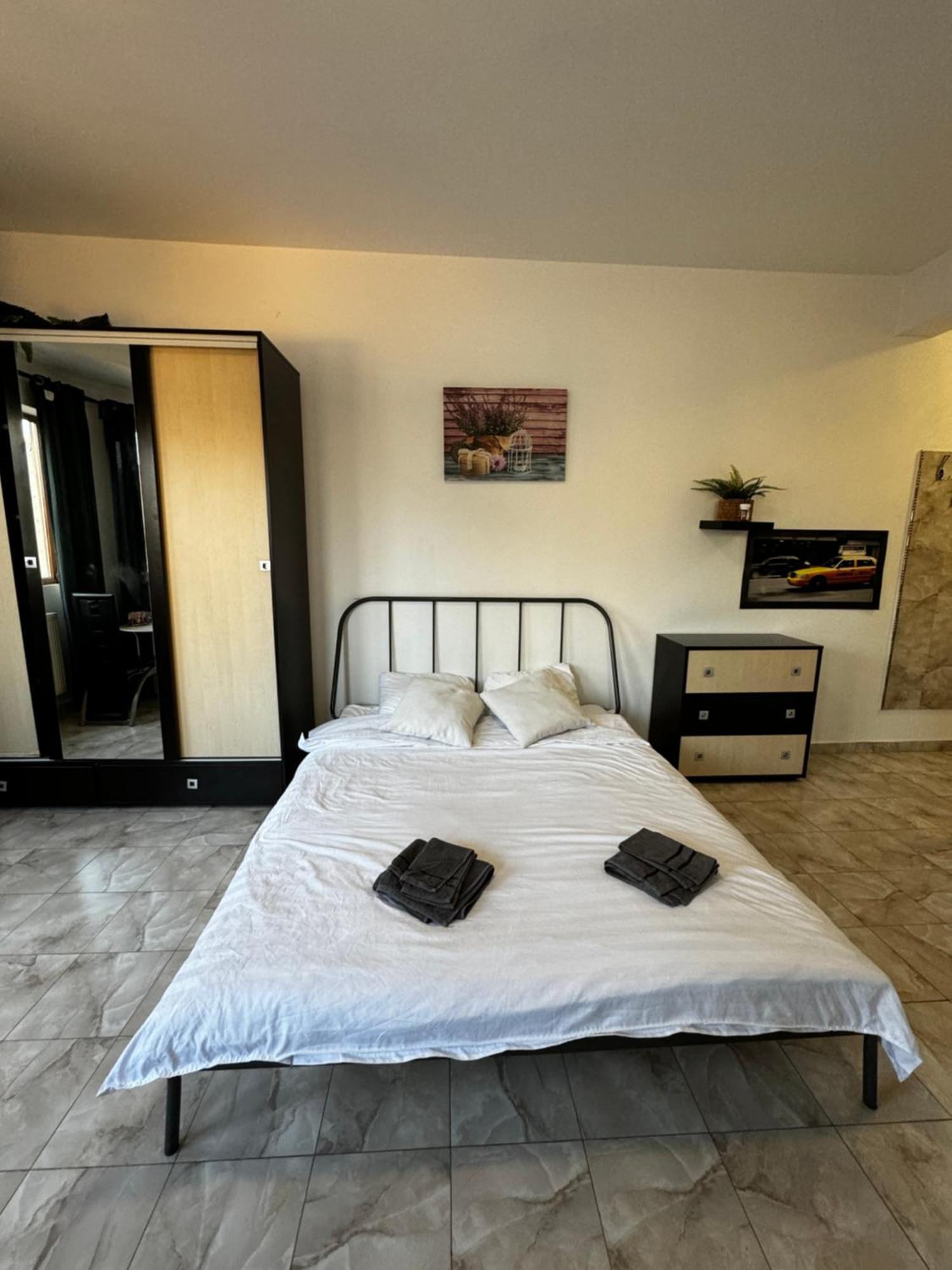 Old Town Studios By Chr Luxury Property Bukarest Exterior foto